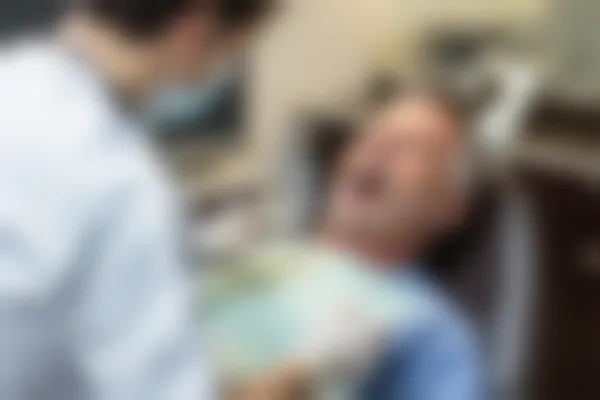 东阳华贝口腔诊所牙周护理现正推出限时优惠，原价800元起，现仅需600元起，助您轻松实现健康口腔！