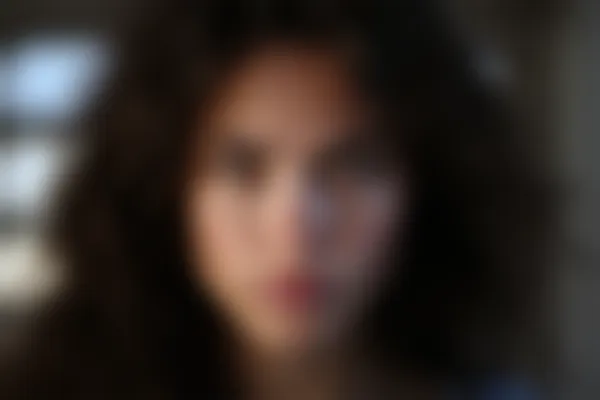 开封艺美医学美容门诊部推出面部自体脂肪填充优惠活动，现仅需4800元起，原价5800元起，快来体验美丽与实惠的双重享受！