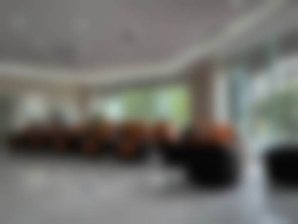 二、佛山美呀口腔门诊部医生团队,打造专精诊疗服务