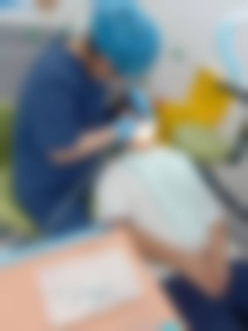 二、东莞牙天使口腔门诊部医生团队,打造专精诊疗服务