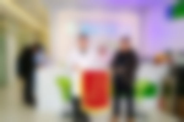 郑州卓越口腔医院