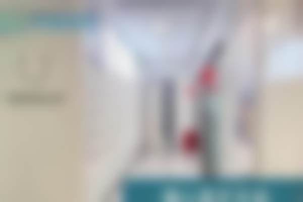 二、深圳华诚博雅口腔门诊部医生团队,打造专精诊疗服务