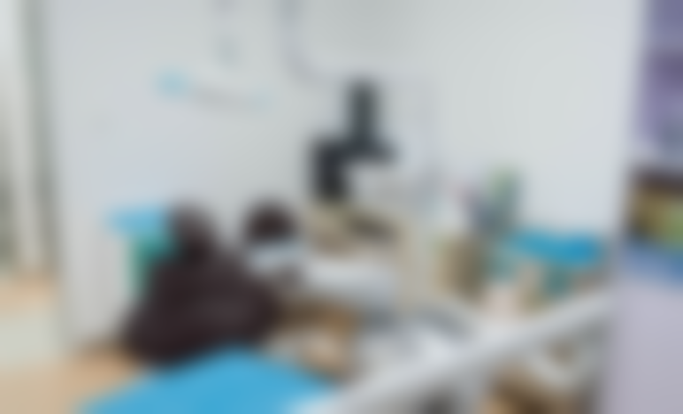 深圳美莱口腔门诊部[隐适美隐形矫正]19800元起 由隐适美认证医师操作，结合侧颜E线美学设计，隐形美观不影响日常生活