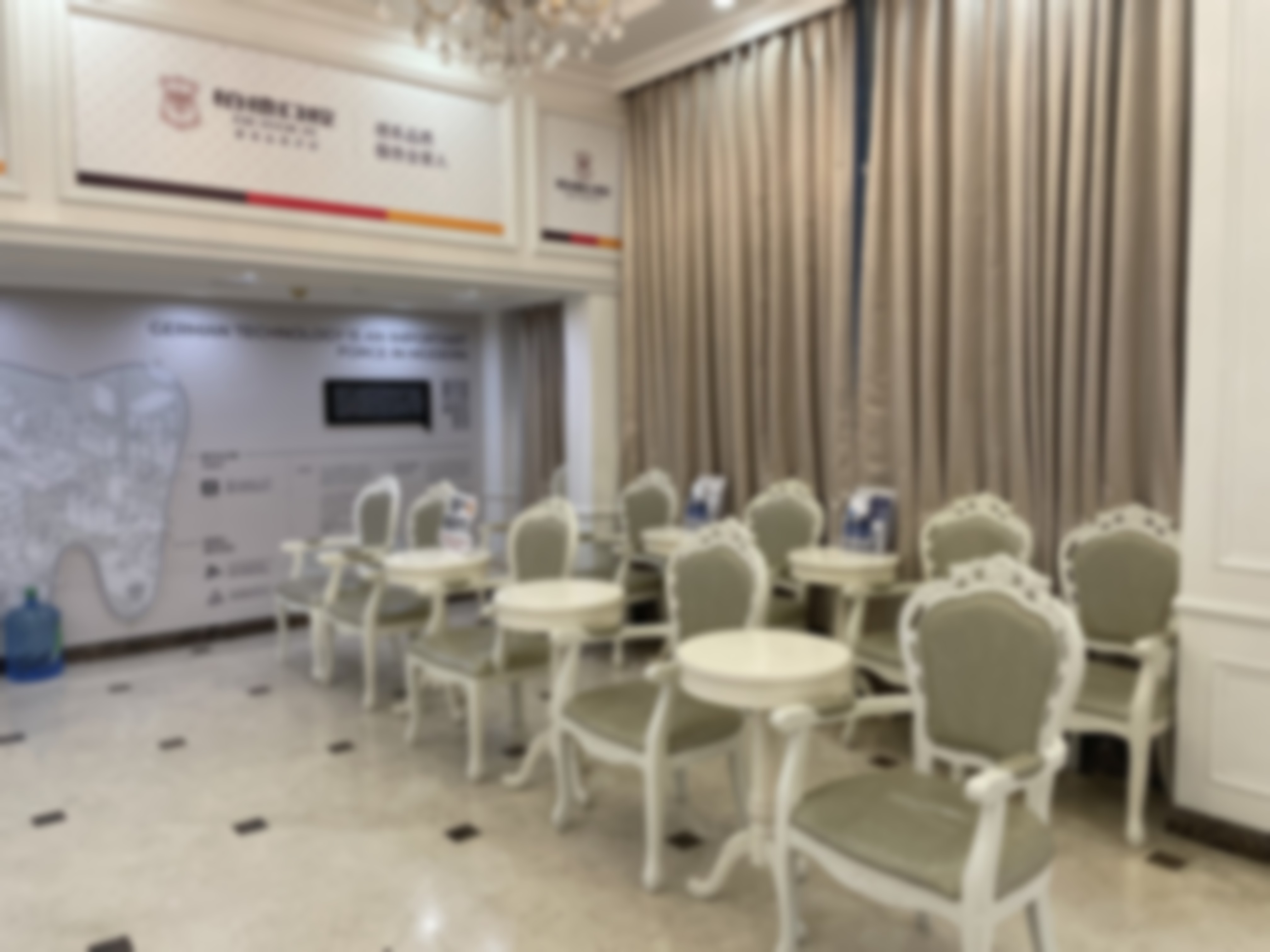 广州天河柏德口腔门诊部[补牙]180元起 配备全套德国进口诊疗设备，遵循德系诊疗标准，补牙精准舒适更适配口腔状态