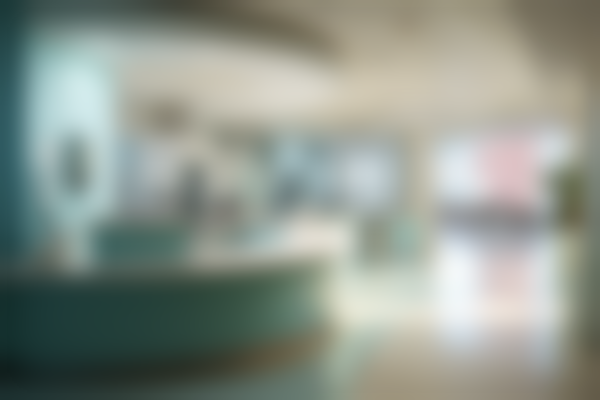 鼎冠口腔门诊部（八卦岭店）