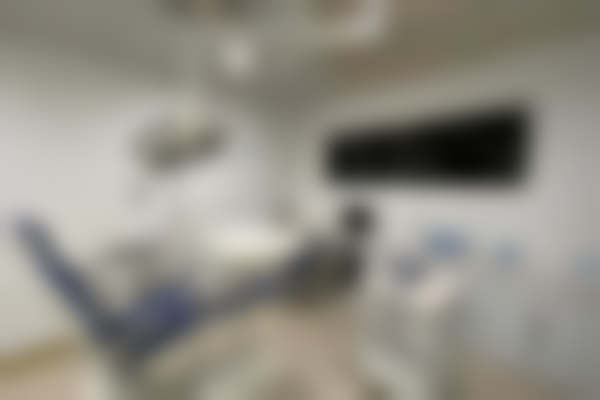 六、上海美田口腔门诊部荣誉资质与患者口碑，见证品牌实力