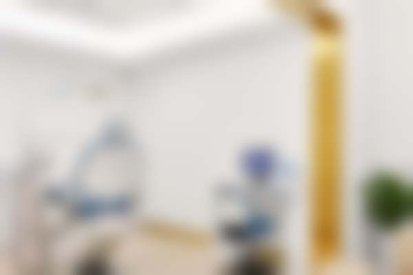 二、上海美田口腔门诊部医生团队，打造专精诊疗服务