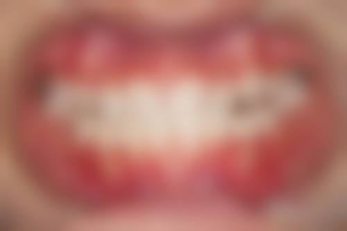 二、昆山百仕口腔医生团队，打造专精诊疗服务