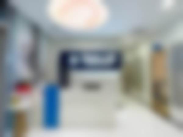 二、上海鼎植舒客口腔门诊部医生团队，打造专精诊疗服务