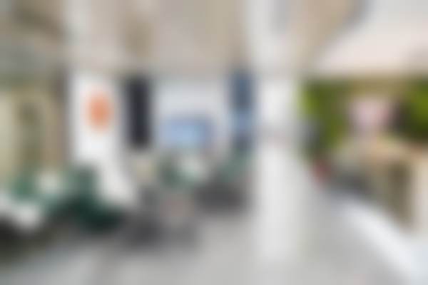 二、深圳慈恩富维口腔门诊部医生团队，打造专精诊疗服务