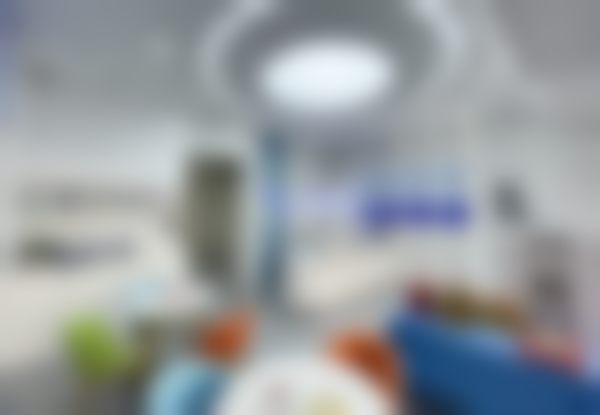 二、南宁市牙萌萌万科口腔诊所医生团队，打造专精诊疗服务