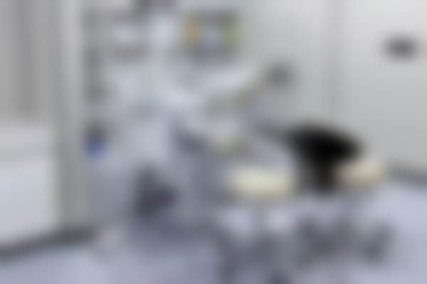 牙齿矫正的优缺点分析