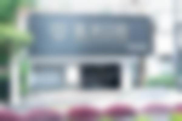 上海鑫沐口腔诊所[美学矫正]8800元起 院长赵高清亲诊，超2000例矫正病例，定制精准DSD美学方案大幅改善口腔美观度