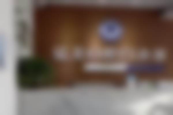 阿拉尔亿美口腔门诊部