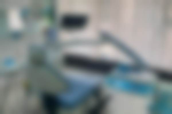 六、上海尤旦佳朕口腔门诊部荣誉资质与患者口碑，见证品牌实力