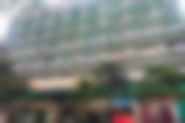 二、恩施恩东口腔医院医生团队，打造专精诊疗服务