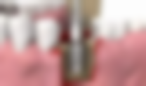 二、桂林忠爱口腔门诊部医生团队，打造专精诊疗服务