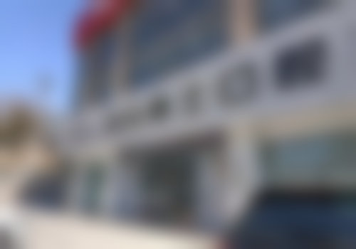 二、联合博士口腔医疗（山东）有限公司市中联合博士口腔门诊部医生团队，打造专精诊疗服务