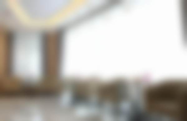 二、深圳正夫口腔门诊部（桃源居旗舰店）医生团队，打造专精诊疗服务
