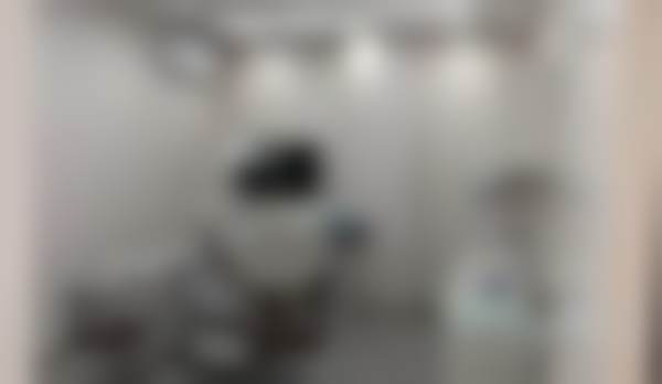 二、广州微笑口腔门诊部（东平店）医生团队，打造专精诊疗服务