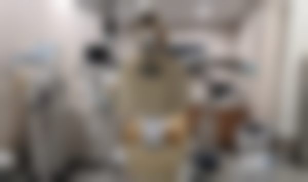 二、锦州医 科 大学附属口腔医院医生团队，打造专精诊疗服务