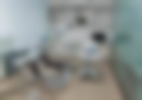 二、简阳圣洁口腔诊所医生团队，打造专精诊疗服务