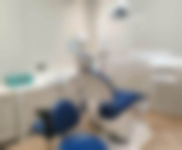 三、广州暨博口腔医院海珠门诊部核心科室与特色项目
