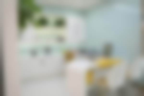 二、武汉咿呀雅口腔门诊部(国贸店)医生团队,打造专精诊疗服务
