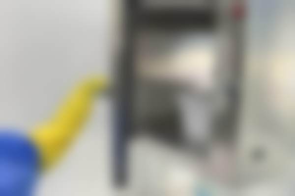 医生资质介绍金华永康浙爱口腔门诊部秦鹏